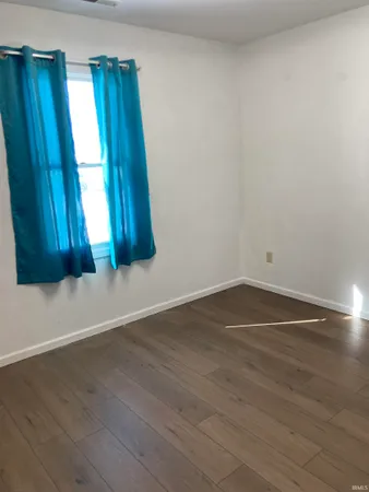 $185,000 | 711 Sandalwood Drive, Ossian, IN 46777