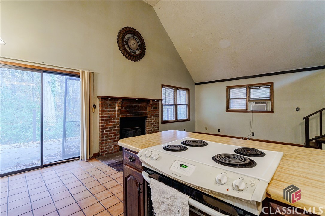 779 Ridgeview Drive Lavonia, GA 30553 - Photo 19 of 42 Gallery Image 19