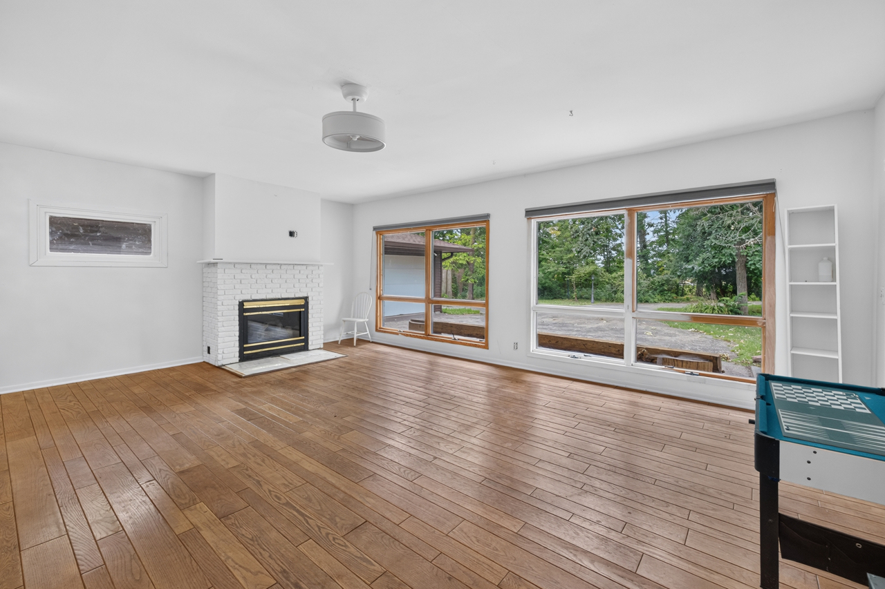 14309 K K B Road Capron, IL 61012 - Photo 12 of 50 Gallery Image 12