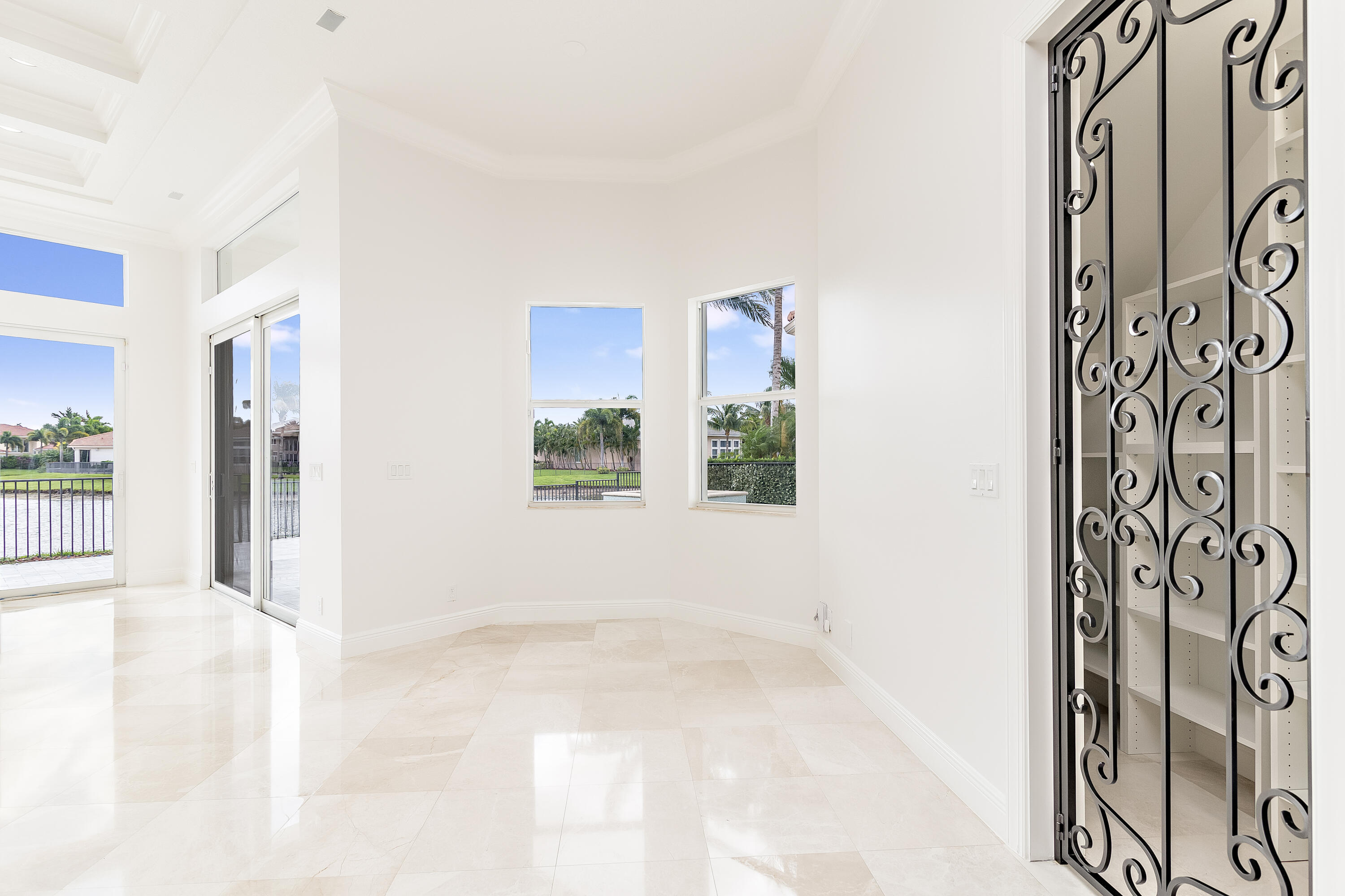 17354 Balaria Street Boca Raton, FL 33496 - Photo 11 of 46 Interior