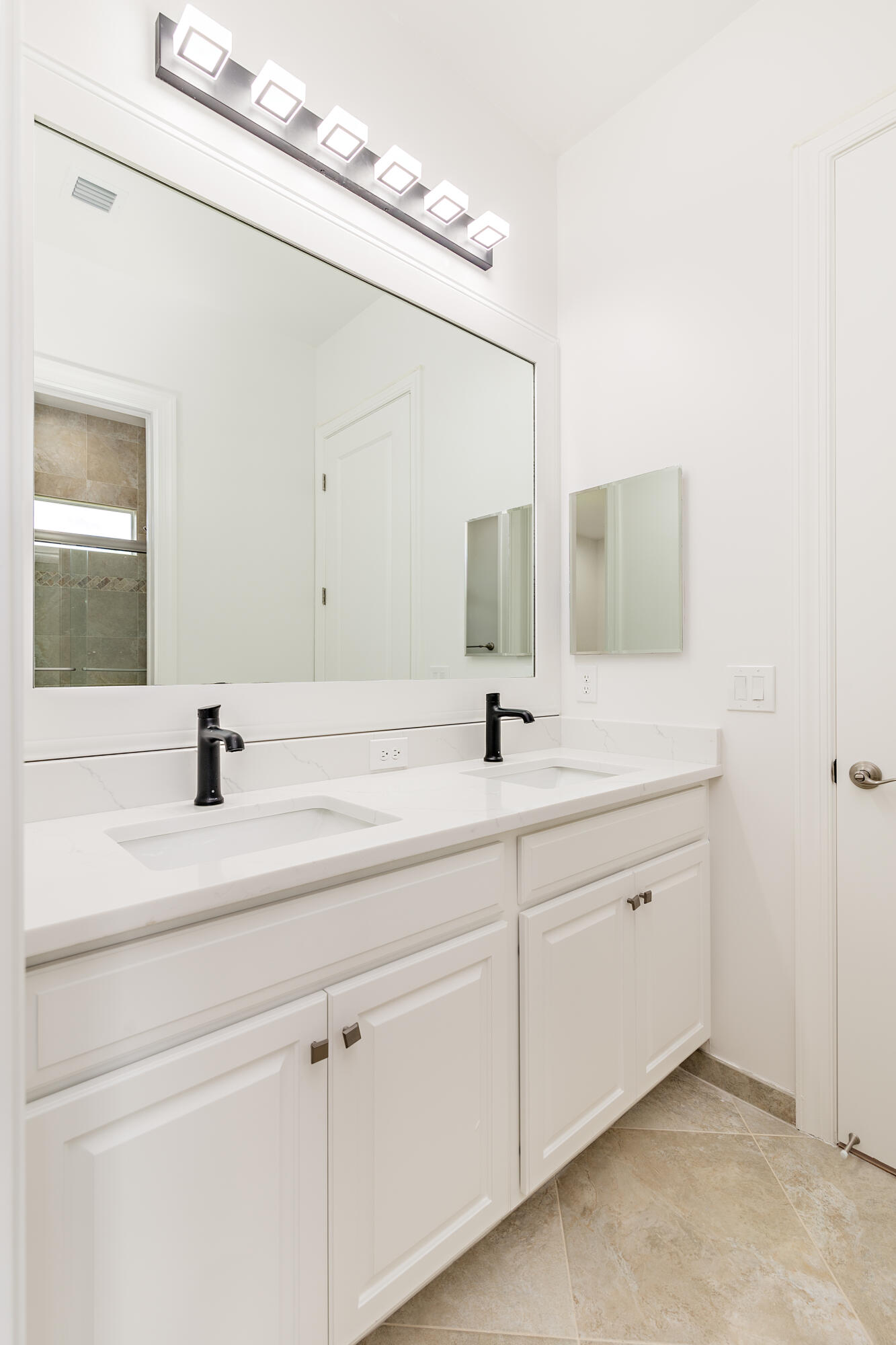 17354 Balaria Street Boca Raton, FL 33496 - Photo 35 of 46 Interior