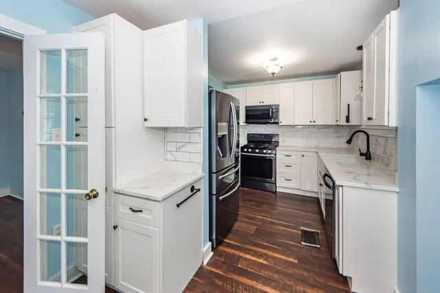 $3,800 | 13 Maranda Holmes Street, Charleston, SC 29403