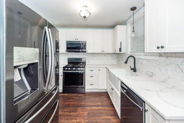 $3,800 | 13 Maranda Holmes Street, Charleston, SC 29403