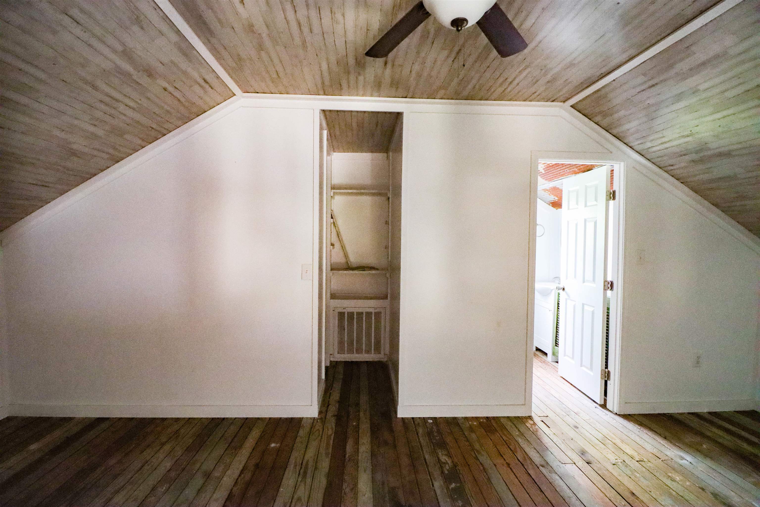 283 Forked Deer Road Ripley, TN 38063 - Photo 17 of 23 a view of front door of house