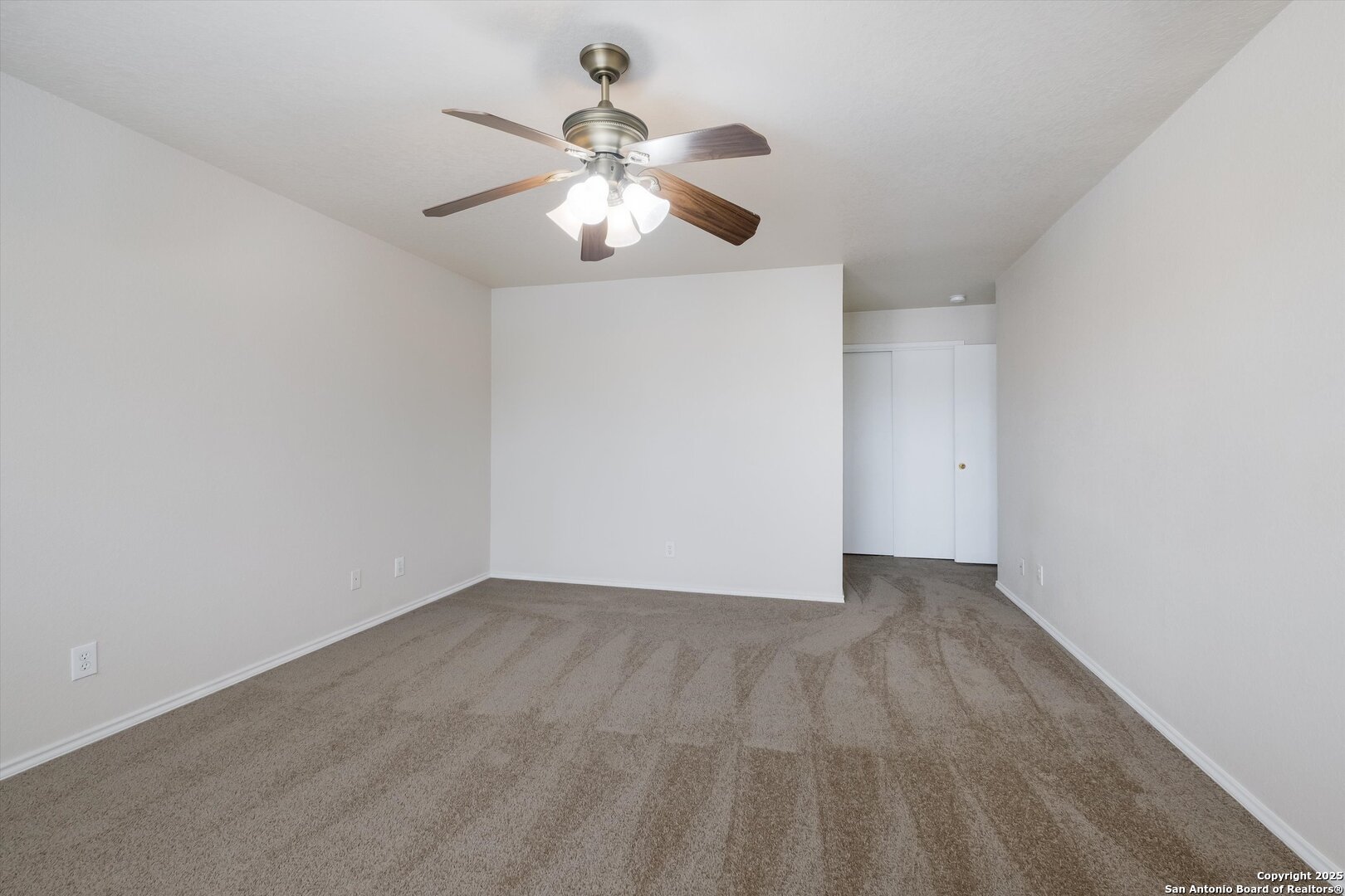 7935 Morning Grove Converse, TX 78109 - Photo 11 of 22