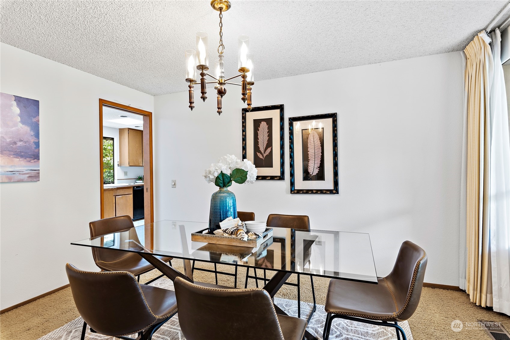 40 Chelan Key Bellevue, WA 98006 - Photo 7 of 29 a dining room with furniture and window