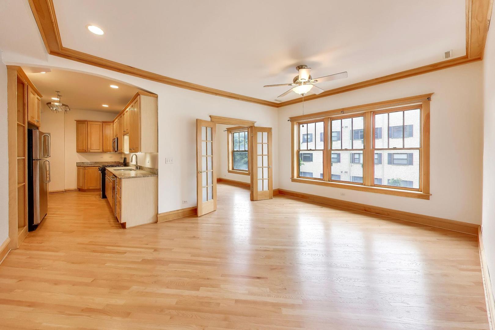 6741 North Sheridan Road, Unit 2S Chicago, IL 60626 - Photo 15 of 35