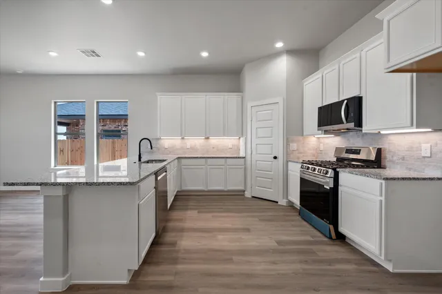 $289,999 | 3408 Good Pr Avenue, Wolfforth, TX 79382