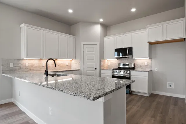 $289,999 | 3408 Good Pr Avenue, Wolfforth, TX 79382