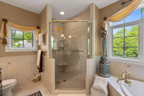 $1,200,000 | 1835 Hickory Hill, Geneva, WI 53147