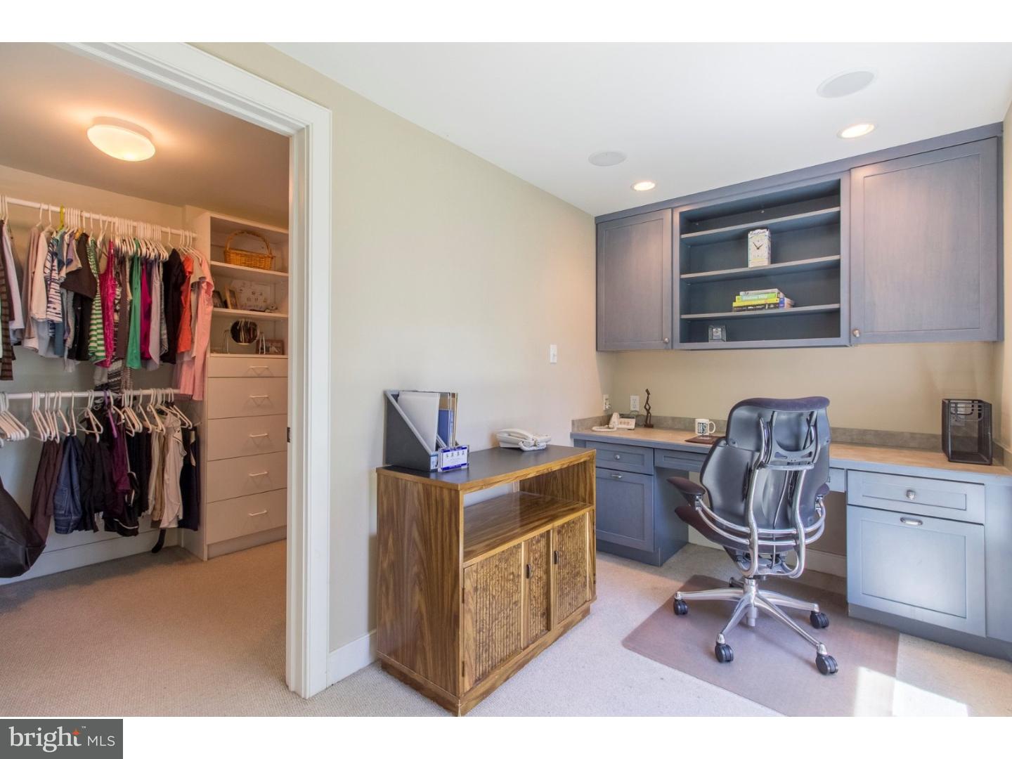 461 Woodcrest Road Wayne, PA 19087 - Photo 21 of 25 Walk-in Closet