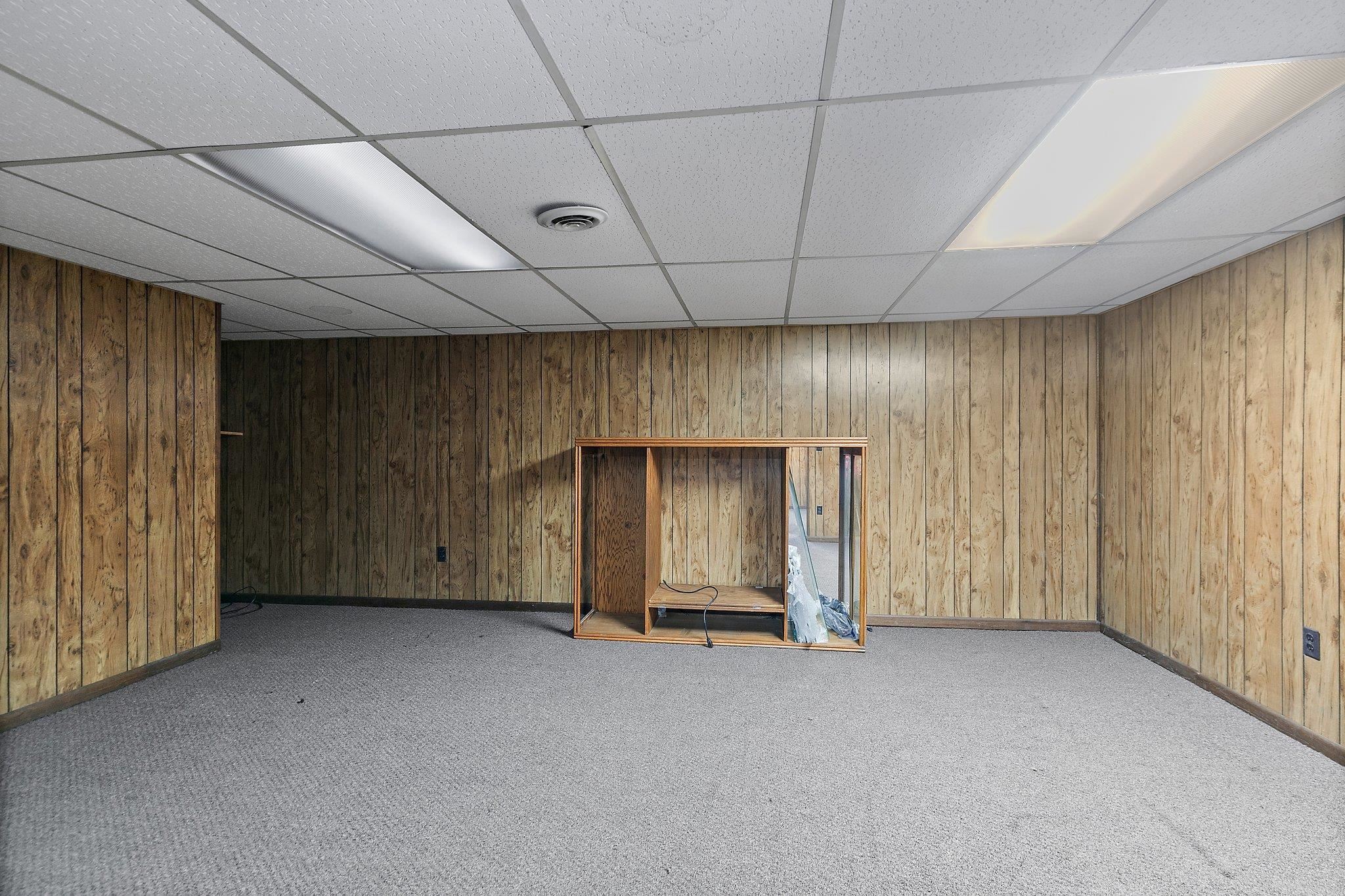 2783 Karr Road Belvidere, IL 61008 - Photo 14 of 17 a view of empty room with windows