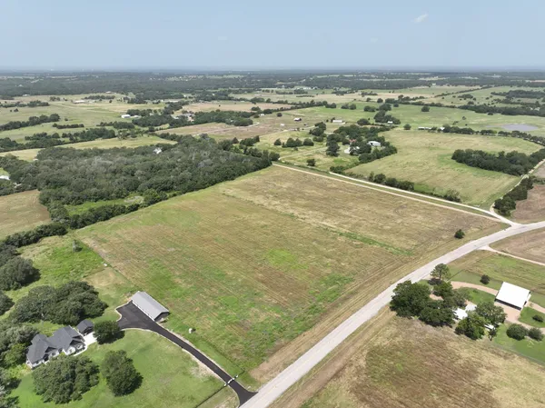 $749,370 | 2981 St Fayetteville Tx 78940, Fayetteville, TX 78940