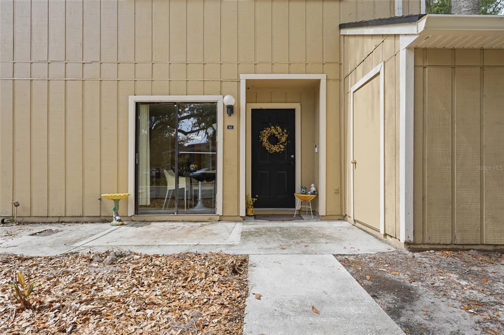 507 Northwest 39th Road, Unit 301 Gainesville, FL 32607 - Photo 2 of 34