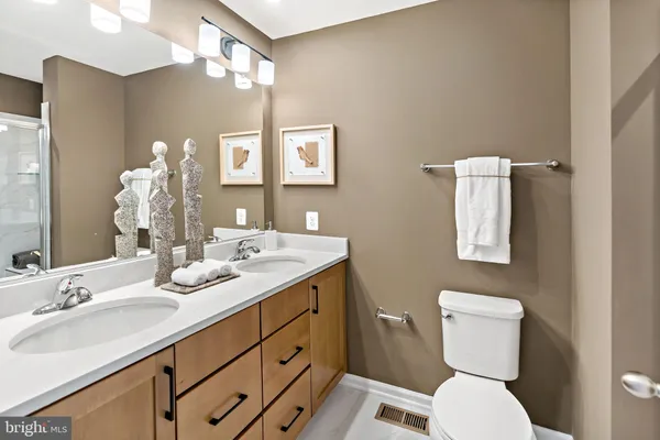 $260,717 | 2 Bosque Court, Martinsburg, WV 25404