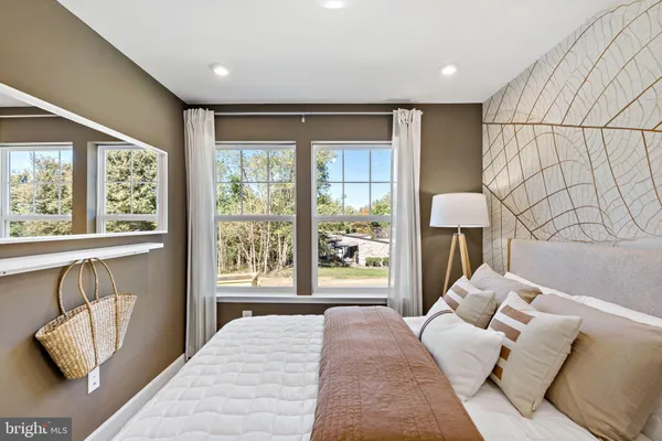 $260,717 | 2 Bosque Court, Martinsburg, WV 25404