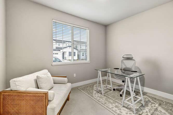 1480 Westwind Way Rocklin, CA 95765 - Photo 18 of 27 a living room with furniture and a window