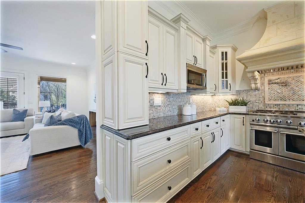 7611 Regency Circle Atlanta, GA 30350 - Photo 26 of 80