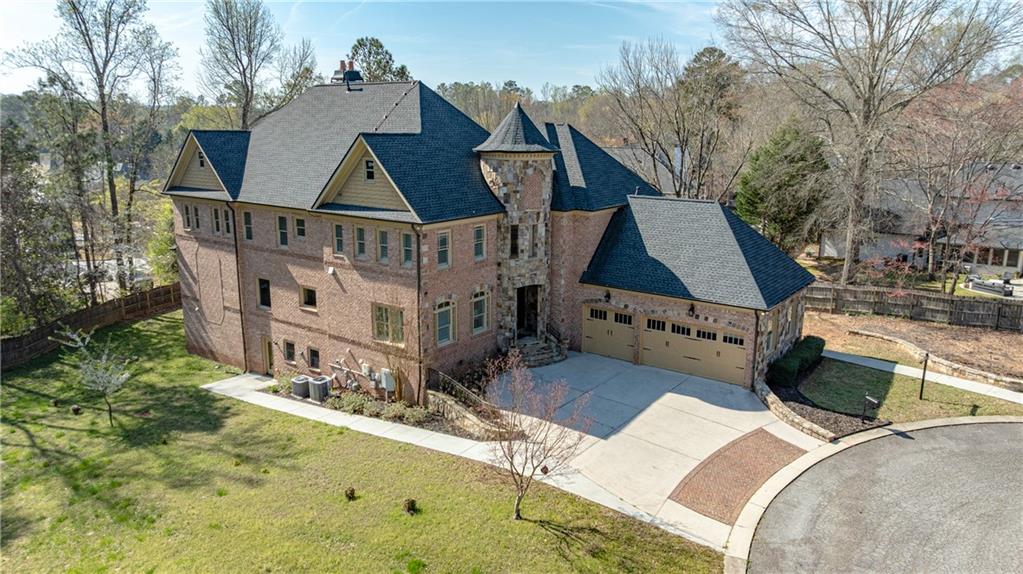 7611 Regency Circle Atlanta, GA 30350 - Photo 3 of 80