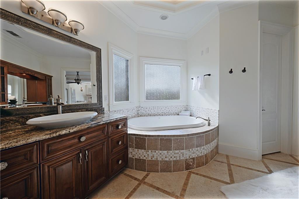 7611 Regency Circle Atlanta, GA 30350 - Photo 54 of 80