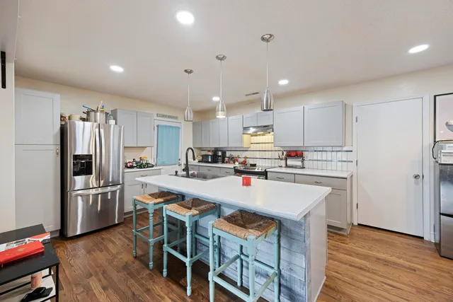 $300,000 | 122 Elmora Avenue, Goose Creek, SC 29445