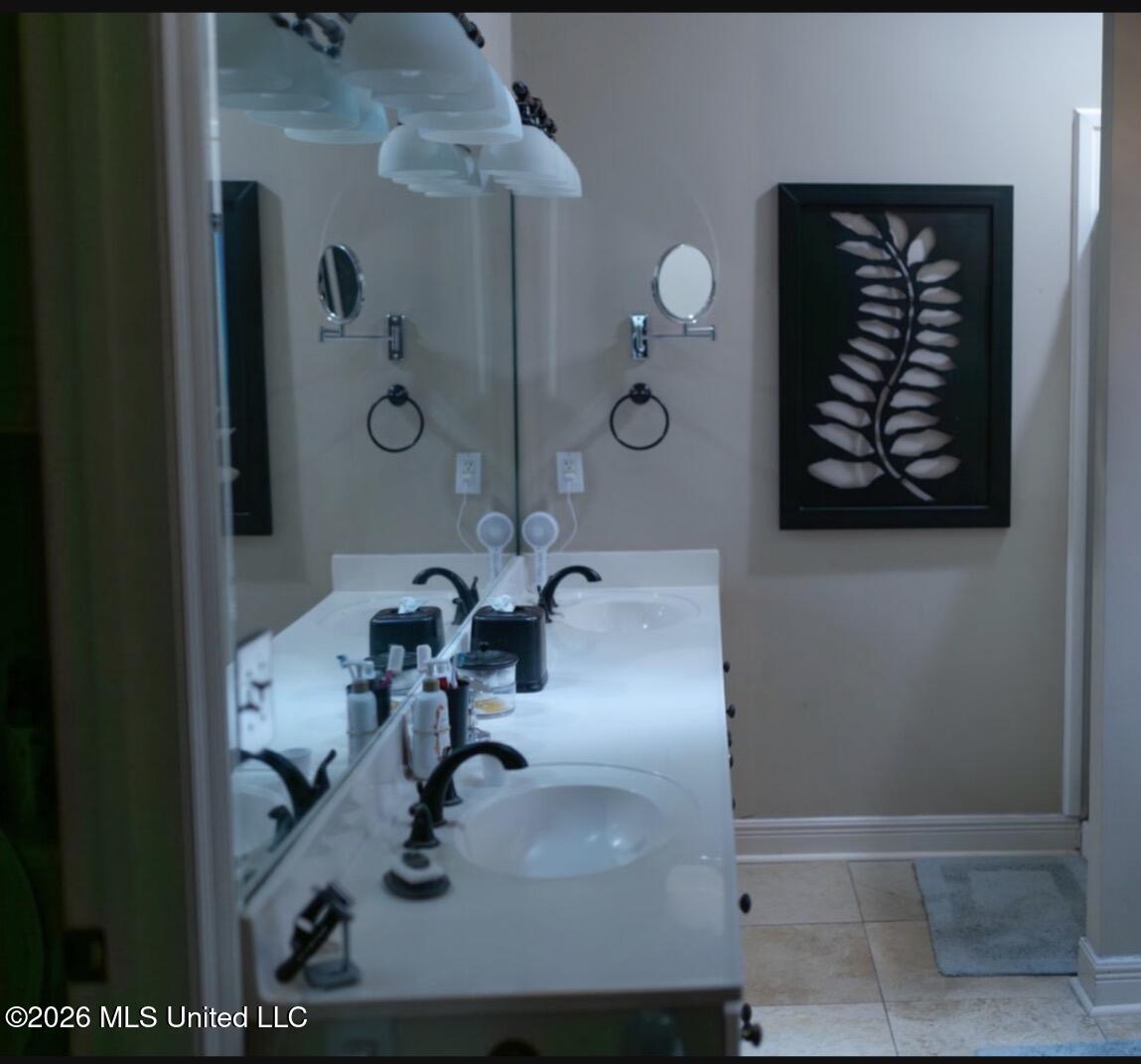 620 Turnberry Lane Ridgeland, MS 39157 - Photo 21 of 30 Primary bathroom