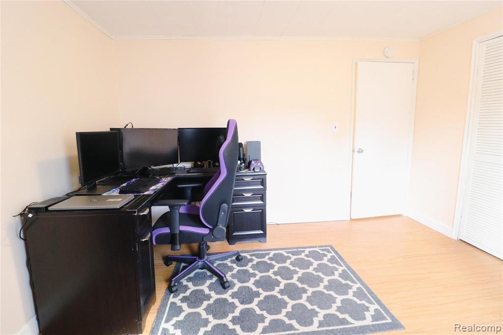2472 South Dye Road Flint, MI 48532 - Photo 11 of 30 Gallery Image 11