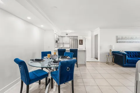 $250,000 | 4180 San Marino Boulevard, Unit 107, West Palm Beach, FL 33409