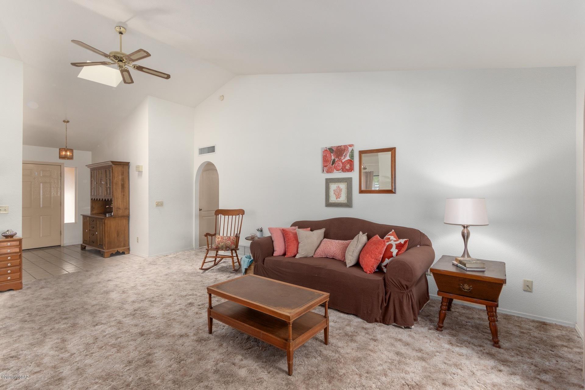 142 West Forrest Feezor Street Corona de Tucson, AZ 85641 - Photo 7 of 40