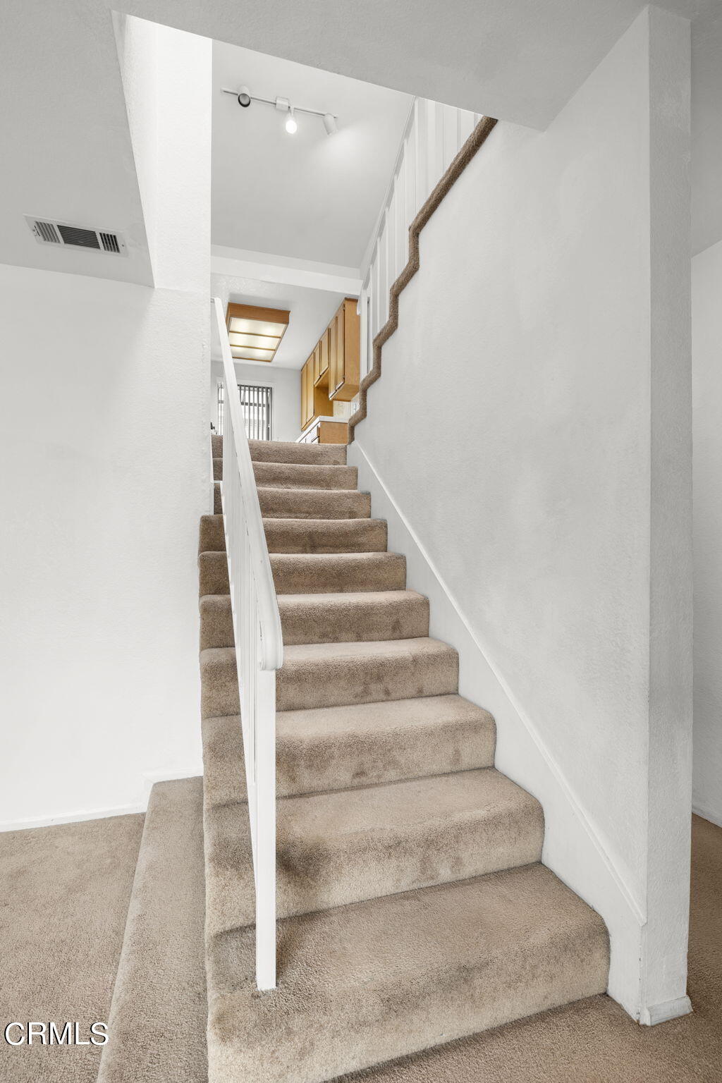 5182 Columbus Place Oxnard, CA 93033 - Photo 8 of 39 a view of entryway