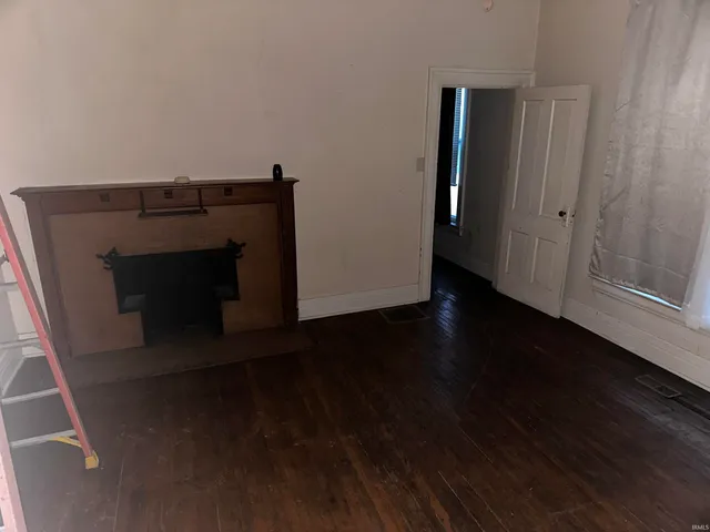 $209,900 | 429 West Charles Street, Muncie, IN 47305