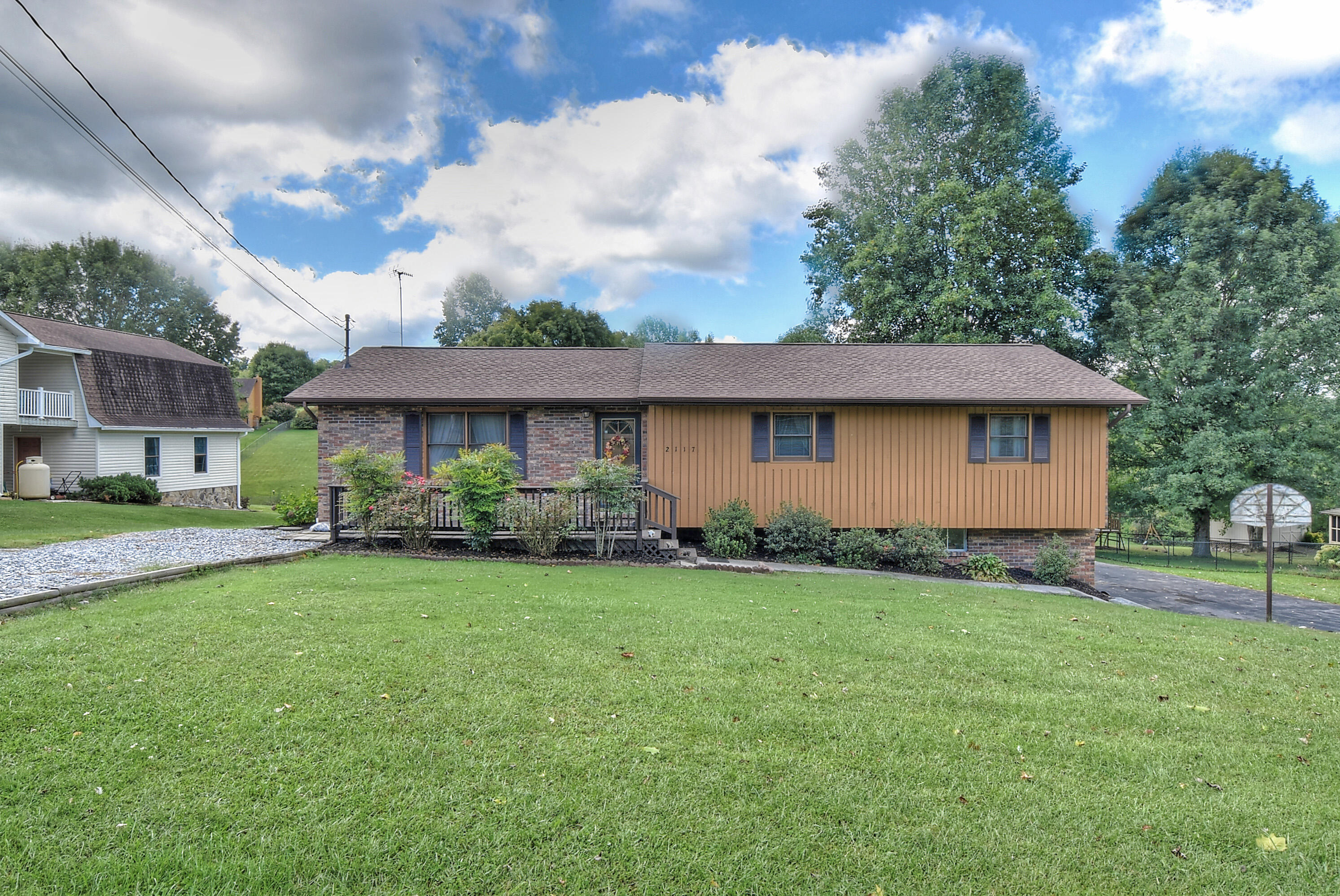 2117 Spring Street Gray, TN 37615 - Photo 1 of 38 DSC_0001_2_3_4_5_6