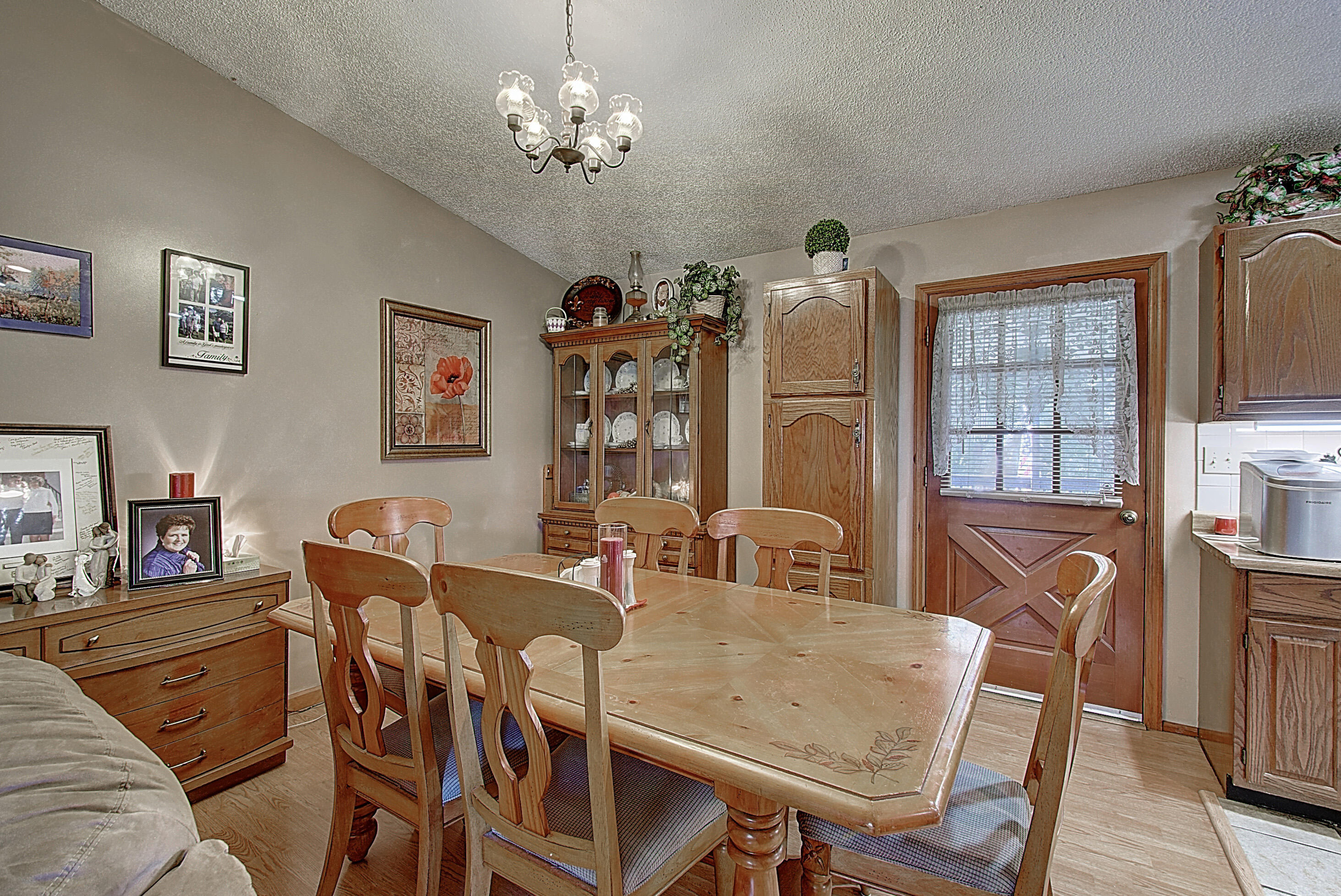 2117 Spring Street Gray, TN 37615 - Photo 16 of 38 DSC_0109And8more