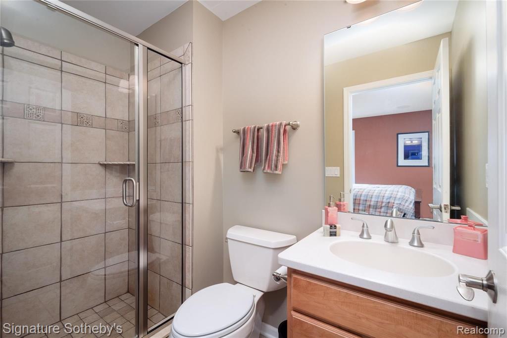 5250 Reds Way Howell, MI 48855 - Photo 27 of 52