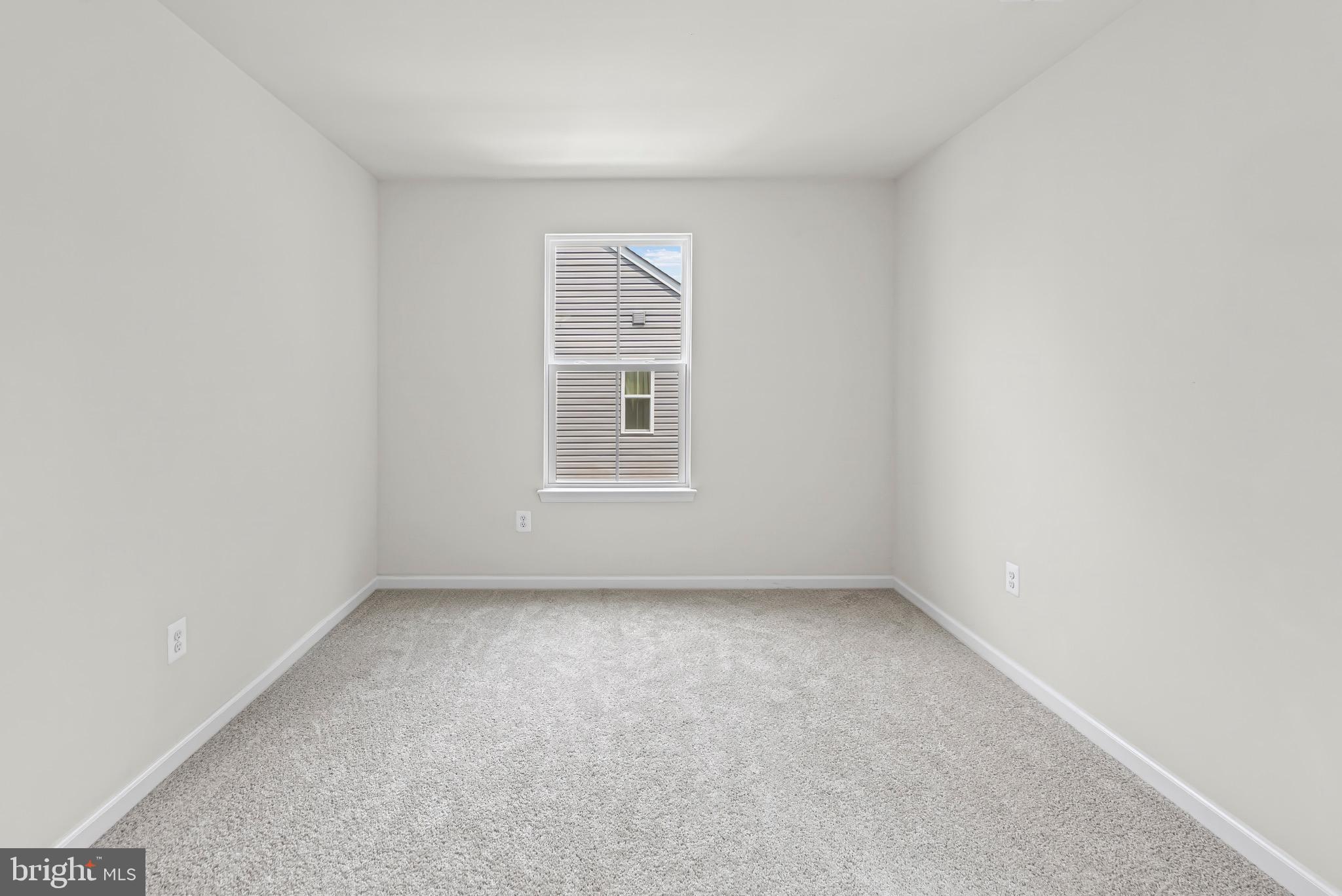 539 Potomac Road Joppa, MD 21085 - Photo 41 of 57 Primary Sitting Room