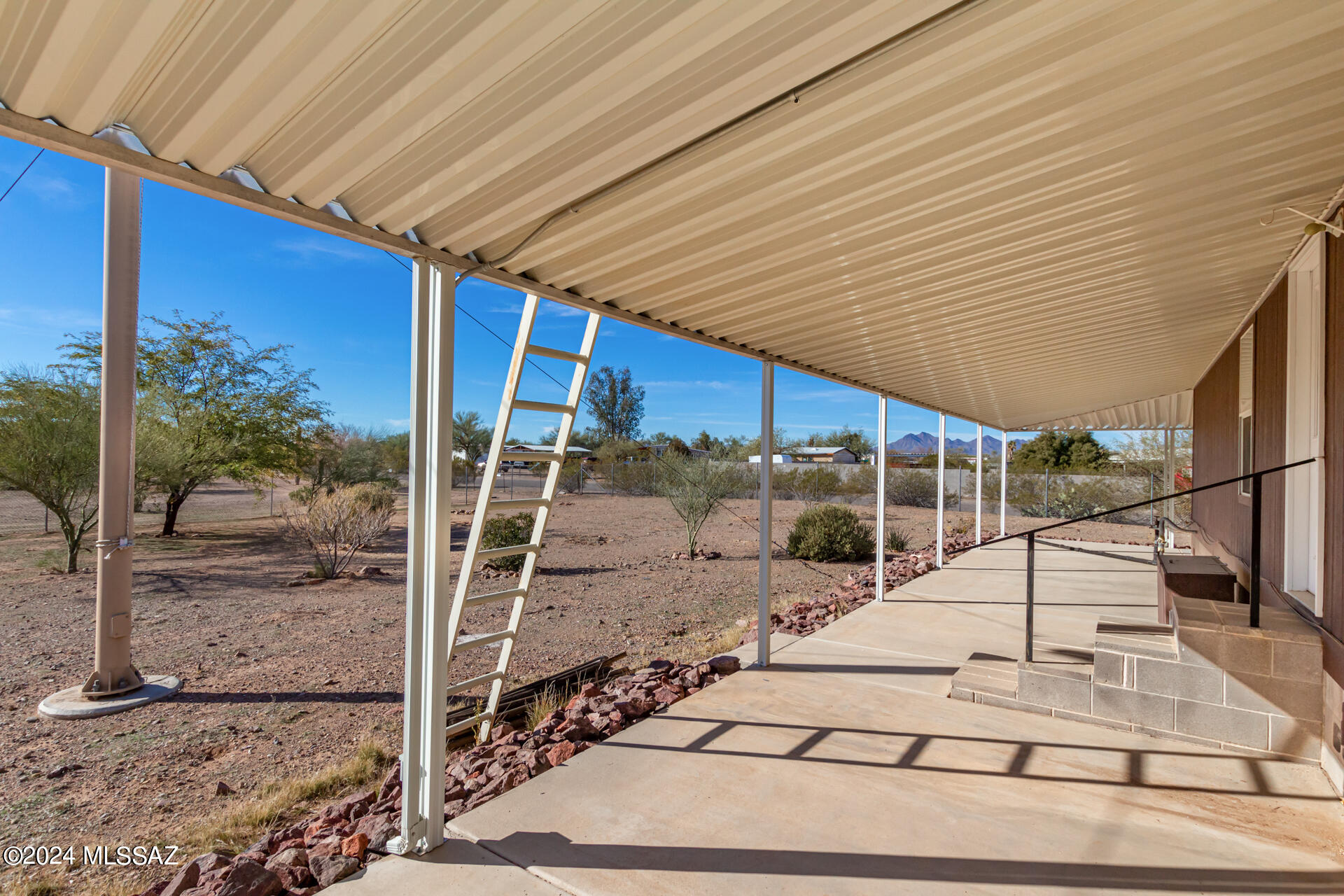 17525 West Picacho Road Marana, AZ 85653 - Photo 27 of 36
