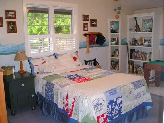 2nd bedroom