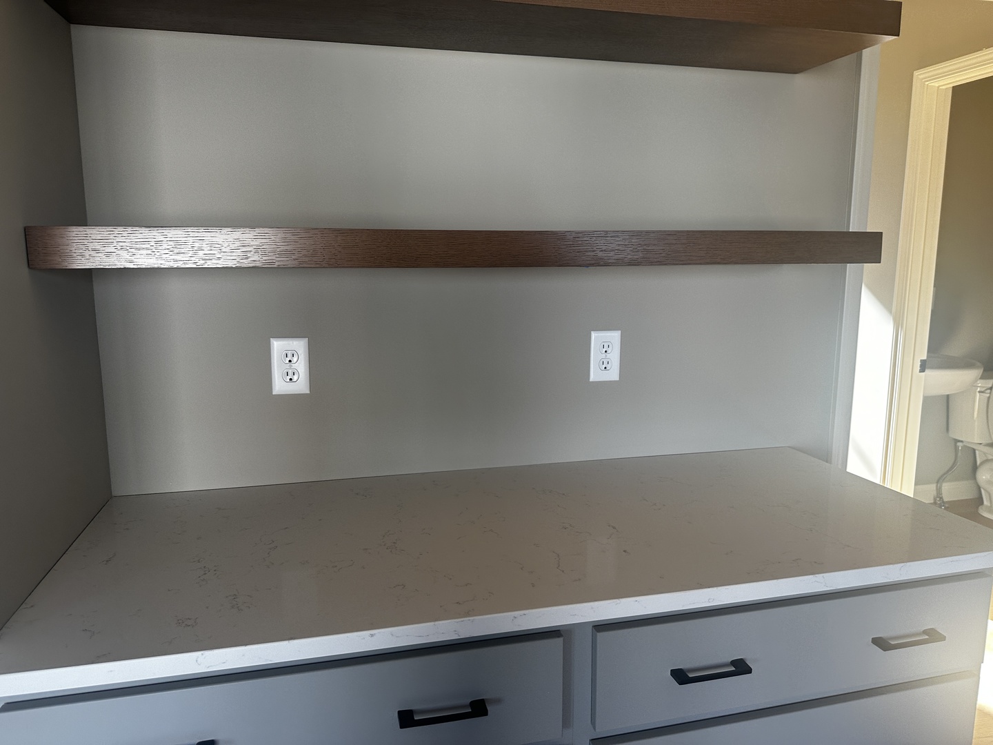 2 Roscoe Court Bloomington, IL 61705 - Photo 8 of 16