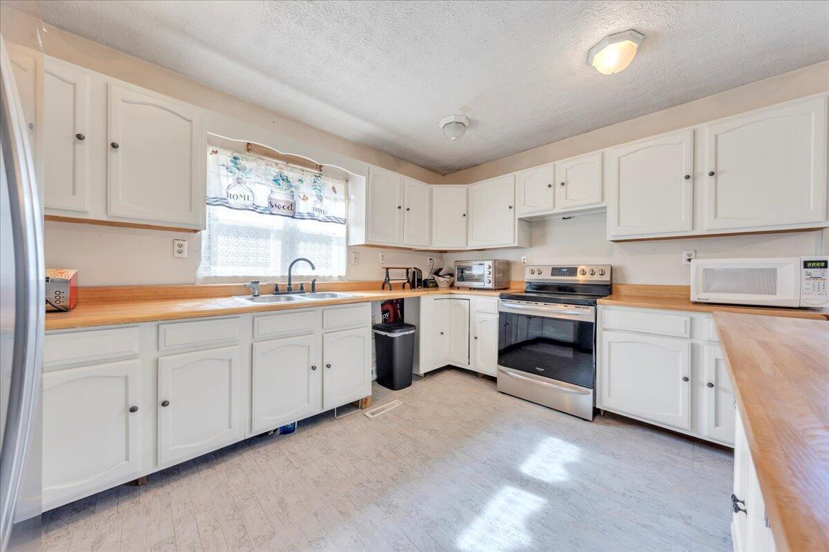 5707 Bens Run Road Covington, VA 24426 - Photo 11 of 36 11-MIB07001