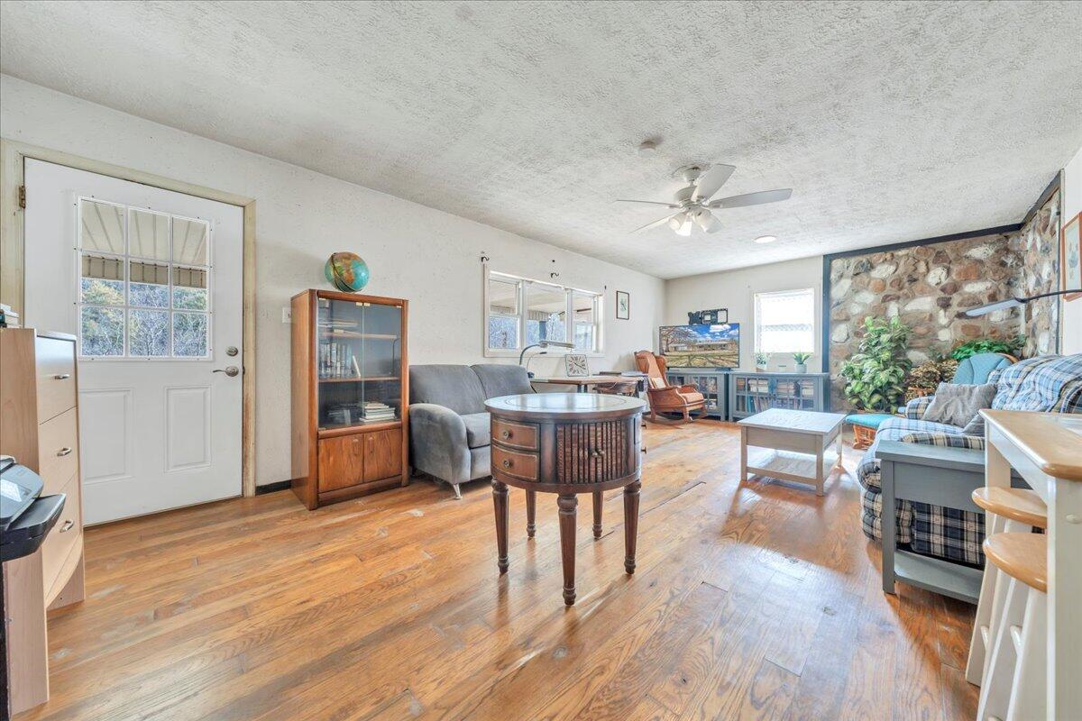 5707 Bens Run Road Covington, VA 24426 - Photo 7 of 36 07-MIB06980
