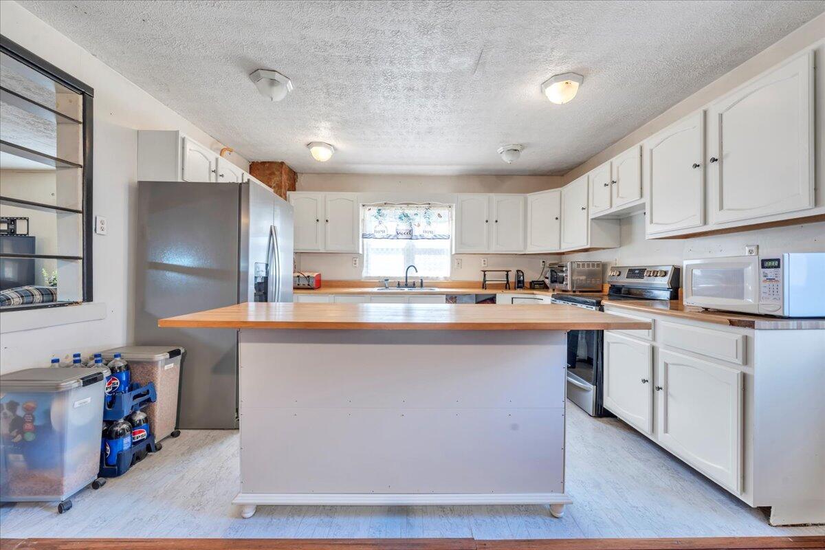 5707 Bens Run Road Covington, VA 24426 - Photo 10 of 36 10-MIB06998