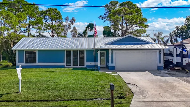 $389,000 | 1771 Southwest Taurus Lane, Port St. Lucie, FL 34984