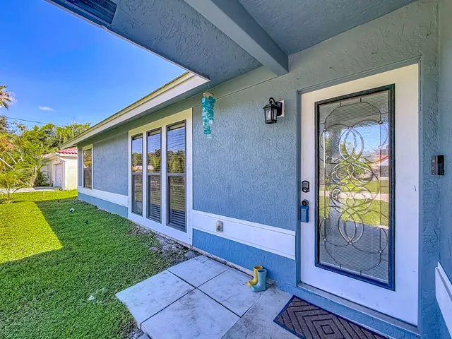 $389,000 | 1771 Southwest Taurus Lane, Port St. Lucie, FL 34984