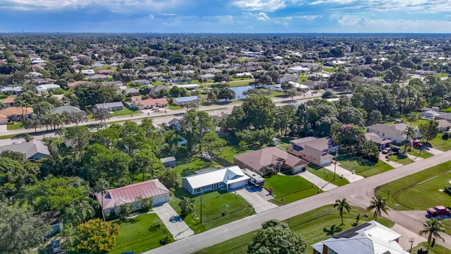 $389,000 | 1771 Southwest Taurus Lane, Port St. Lucie, FL 34984