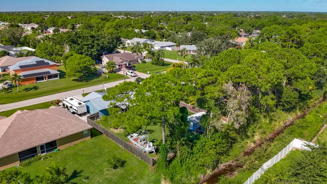 $389,000 | 1771 Southwest Taurus Lane, Port St. Lucie, FL 34984