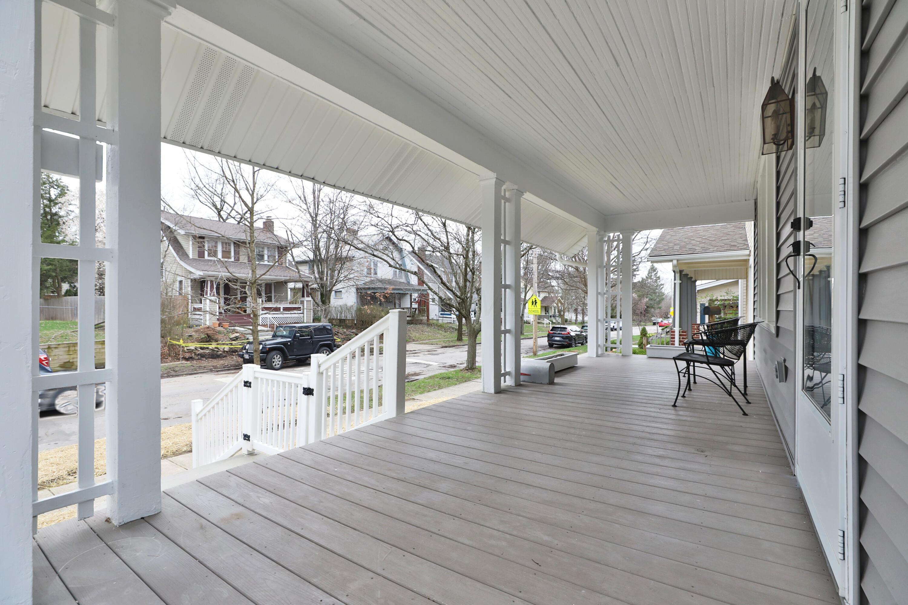 326 Tibet Road Columbus, OH 43202 - Photo 5 of 51 326-Tibet-04