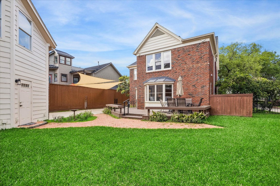 1925 Banks Street Houston, TX 77098 - Photo 37 of 38 Another view