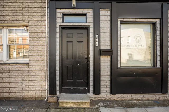 $1,600 | 3703 East Lombard Street, Baltimore, MD 21224