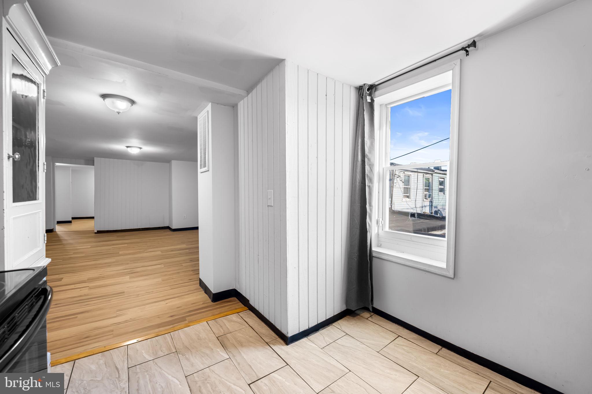 3703 East Lombard Street Baltimore, MD 21224 - Photo 4 of 31