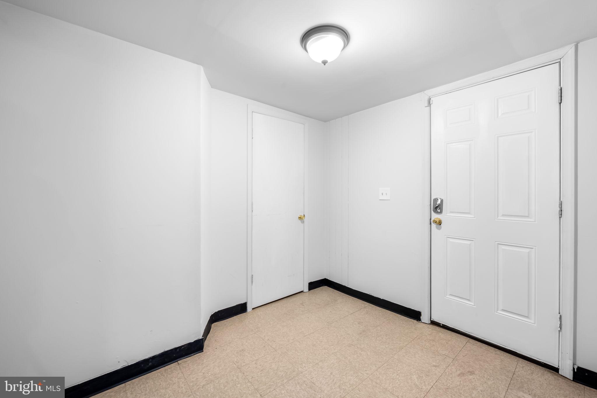 3703 East Lombard Street Baltimore, MD 21224 - Photo 9 of 31